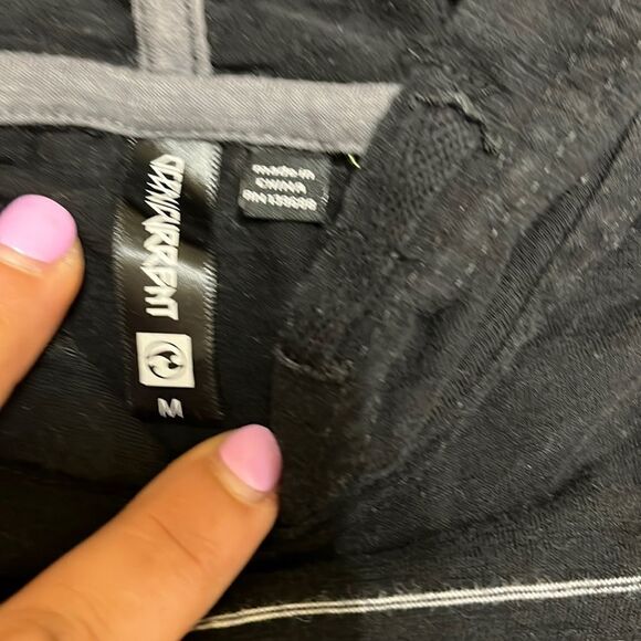 OCEAN Current Black and Grey Stripped Hoodie.  Size Medium - Picture 6 of 8